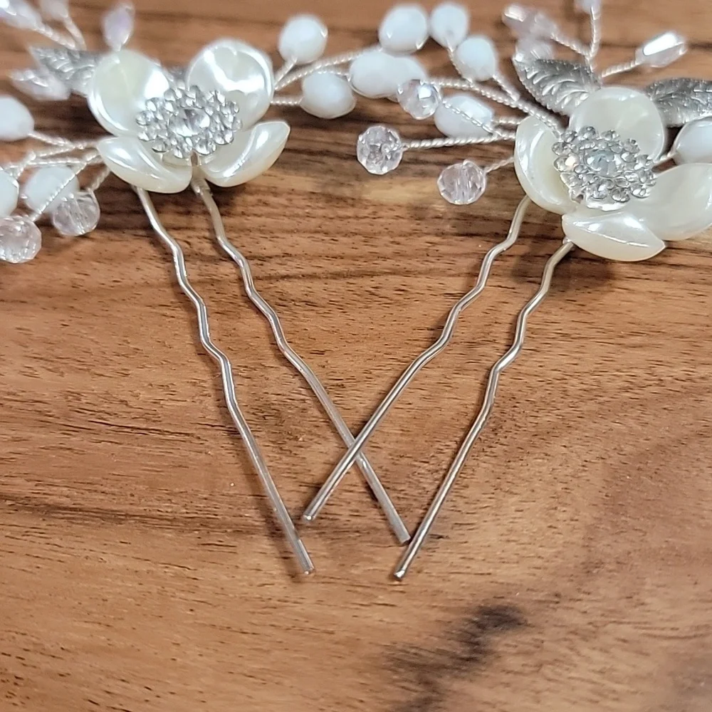 Special Occasions Bridal Floral Leaf Crystal Hairpins Set of 2
